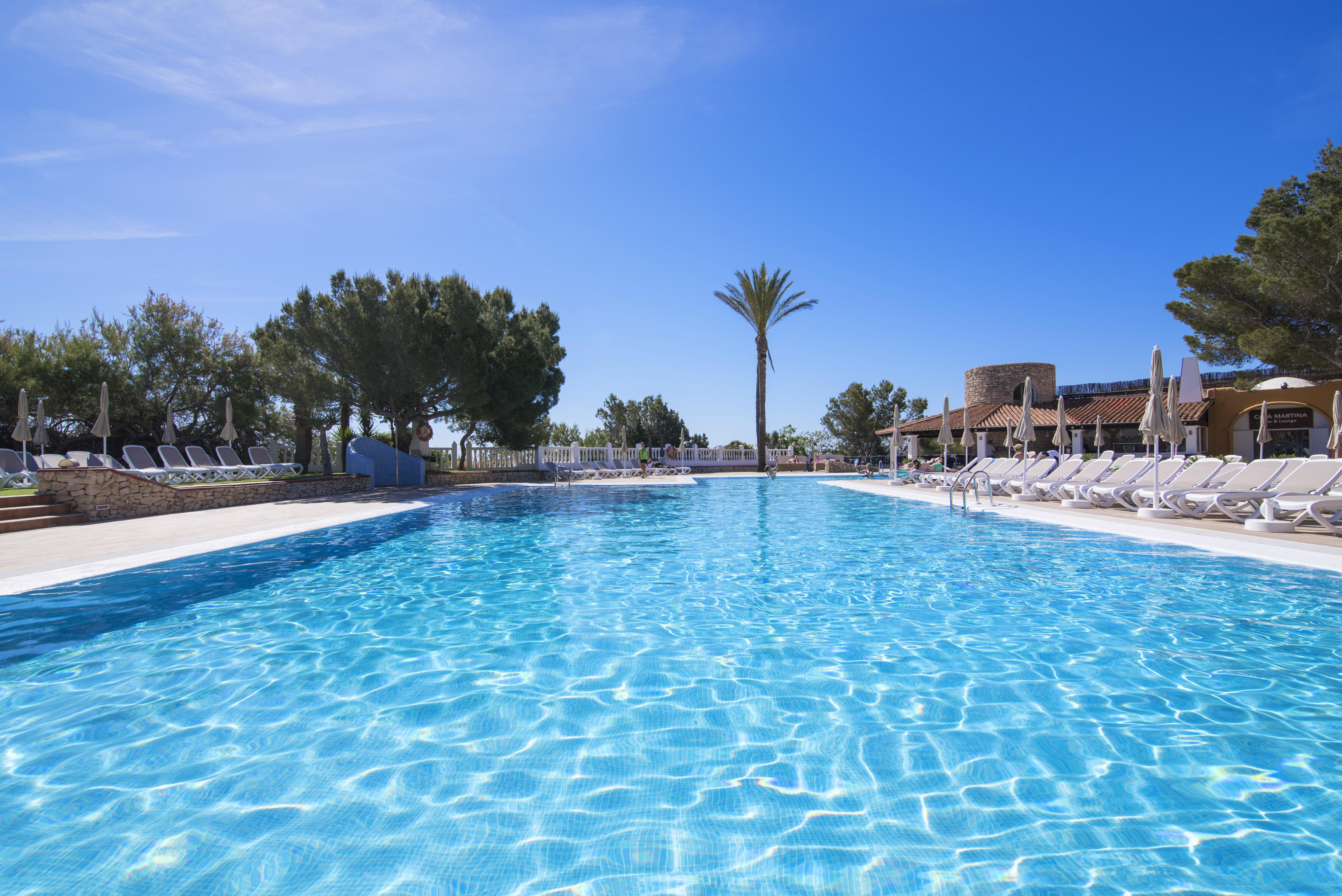 Fergus Style Punta Arabi Hotel Es Canar  Exterior photo