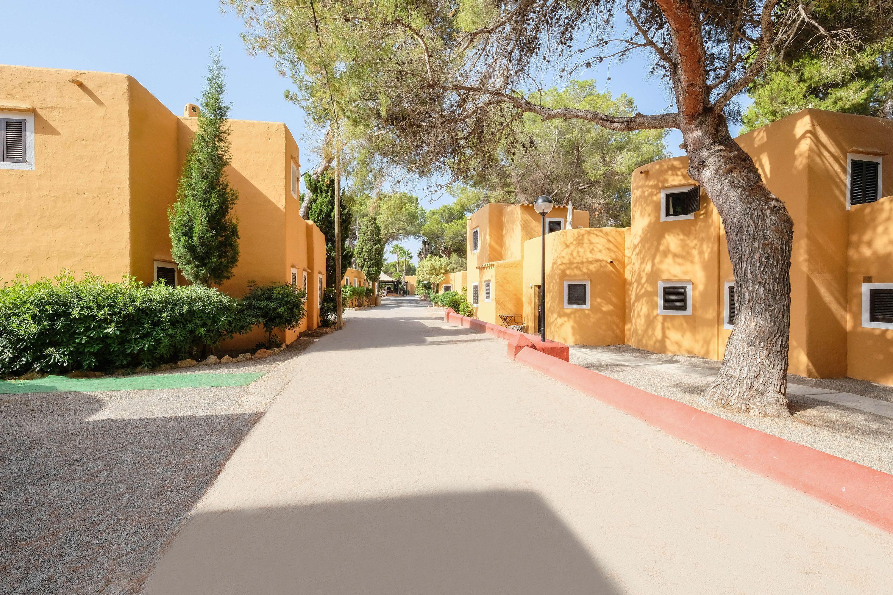 Fergus Style Punta Arabi Hotel Es Canar  Exterior photo