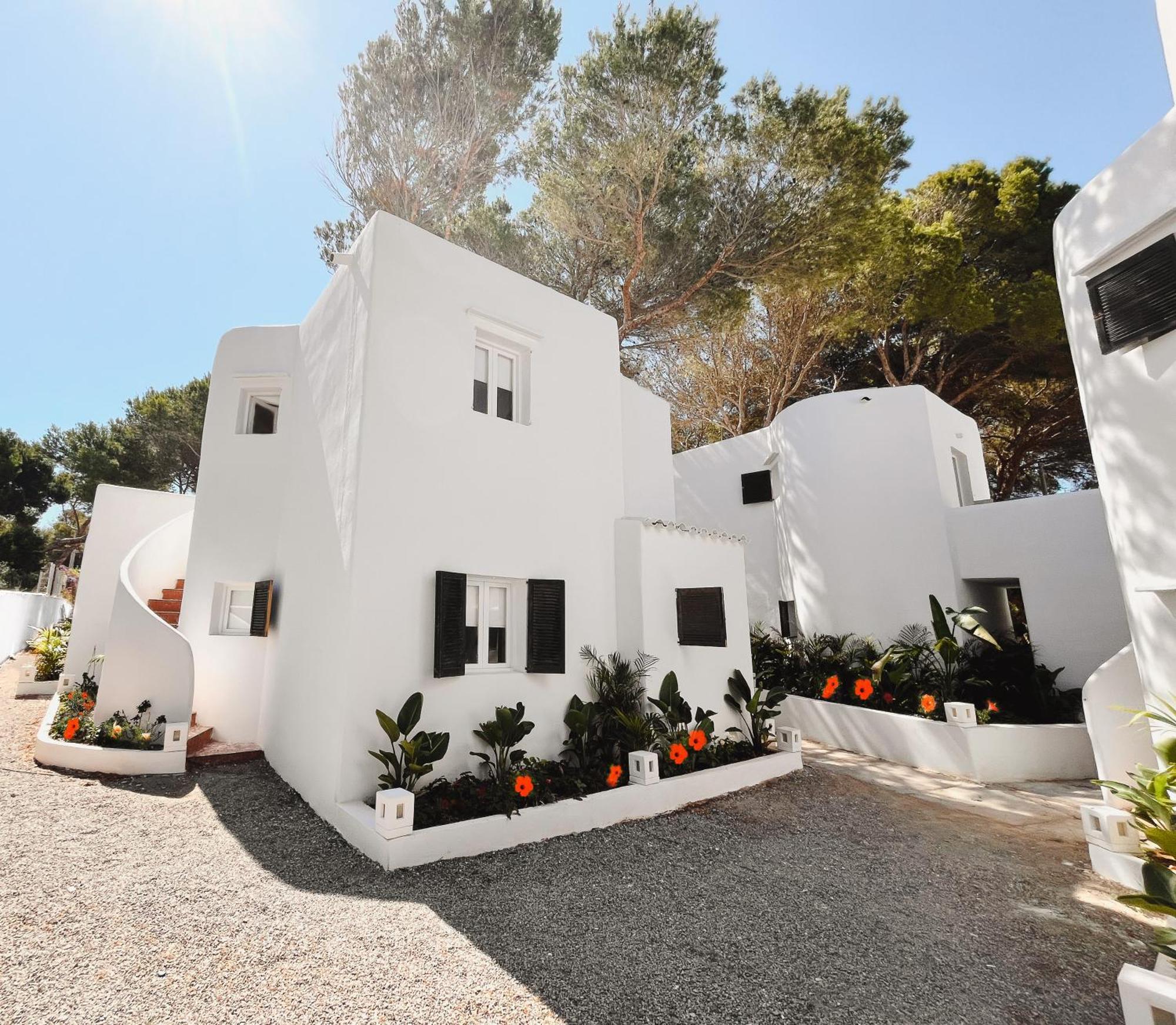 Fergus Style Punta Arabi Hotel Es Canar  Exterior photo