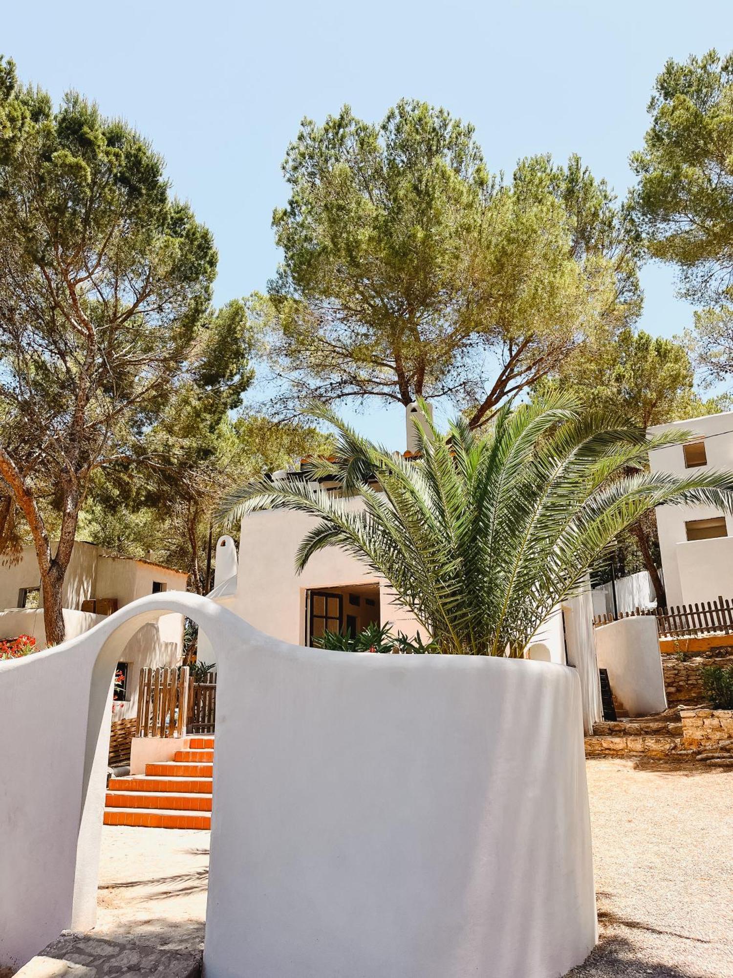 Fergus Style Punta Arabi Hotel Es Canar  Exterior photo